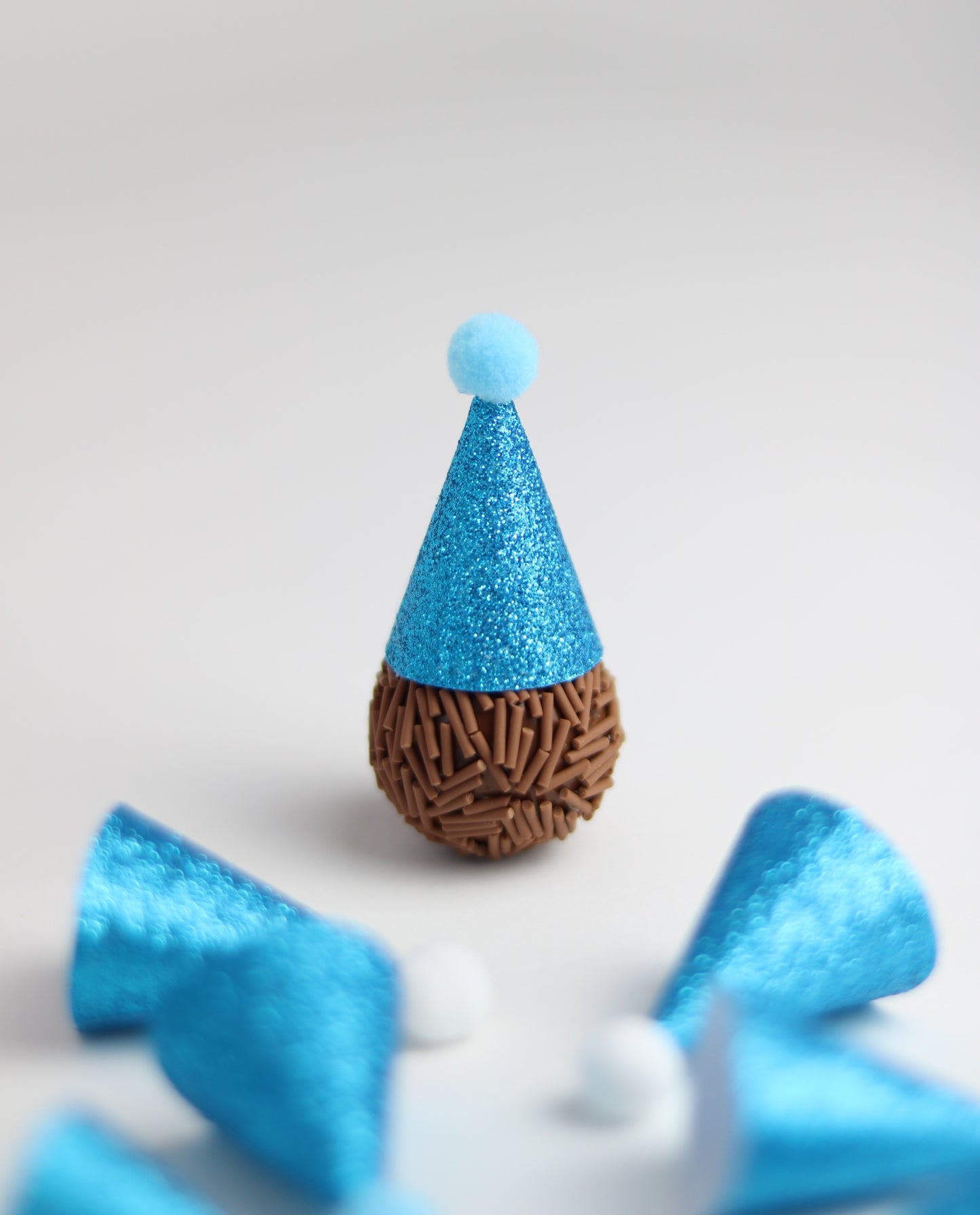 - Chapeuzinhos para doces - 10 unidades - Glitter Azul